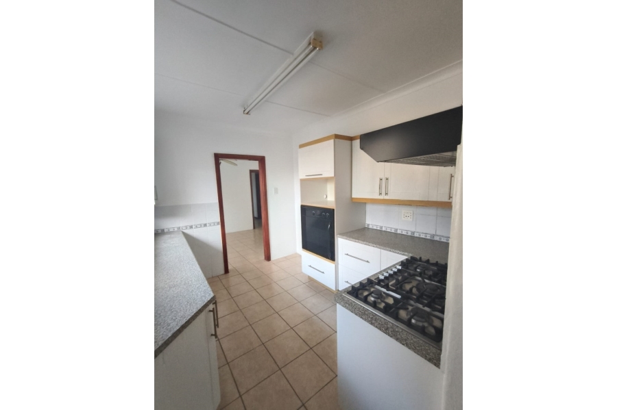 To Let 3 Bedroom Property for Rent in Beacon Bay Eastern Cape